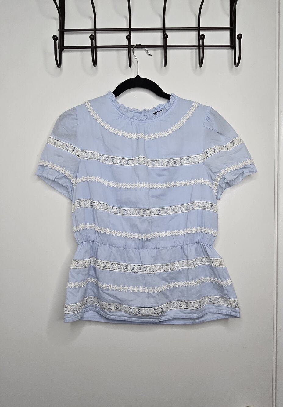 J.Crew Light Blue Lace Daisy Embroidered Peplum Top Ruffle Neck Short Sleeve Xs